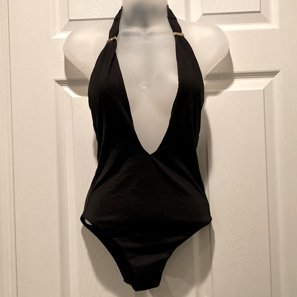 BCBGMaxAzria Femme Fatale deep plunge low back one piece, black, XS
